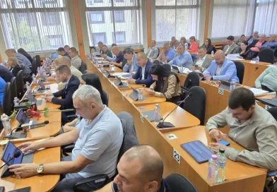 ФК Хебър 1918 и СК Шампион получиха общо 70 000 евро от Общината